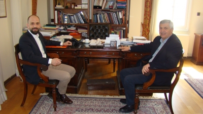 Με τον Υφυπουργό Εργασίας Κ. Μπάρκα συναντήθηκε ο Δήμαρχος Πρέβεζας