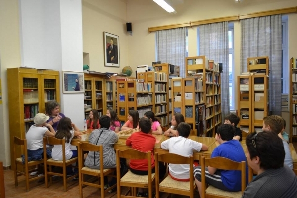 Κάλεσμα προς εθελοντές από τη Δημοτική Βιβλιοθήκη Πρέβεζας για την Καλοκαιρινή Εκστρατεία Φιλαναγνωσίας και Δημιουργικότητας