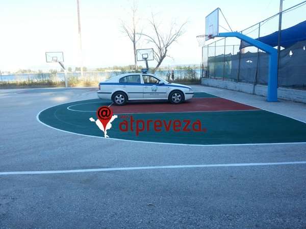 Θρήνος στην Πρέβεζα, 28χρονος έχασε τη ζωή του σε γήπεδο μπάσκετ