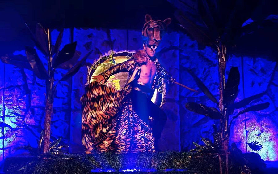 Moglis 7 Kids Theater