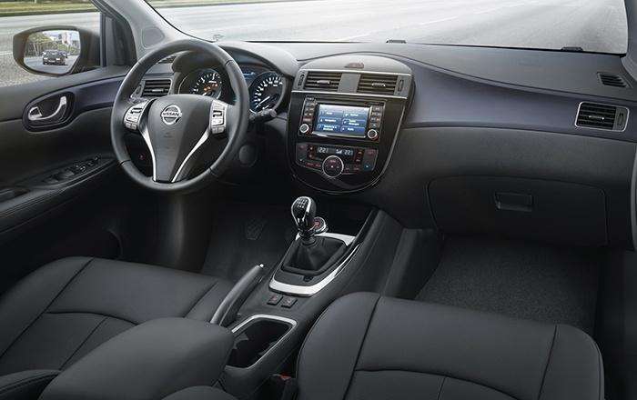 Nissan-Pulsar-2015-91