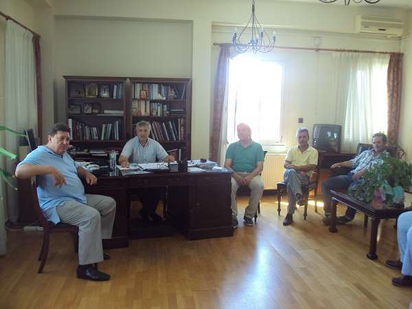 δήμαρχος με προέδρους