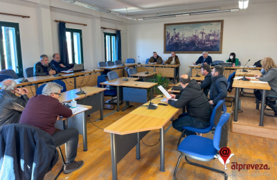 Καθορίστηκαν τα τέλη χρήσης αθλητικών χώρων του Δ. Πρέβεζας για το 2024 – 20 ευρώ το μήνα για το κοινό στην πισίνα