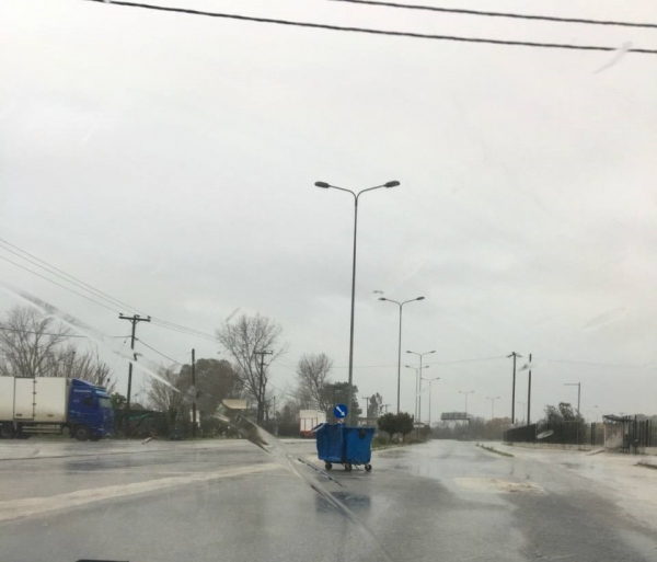 O "έξυπνος κάδος" στην Πρέβεζα (photo)