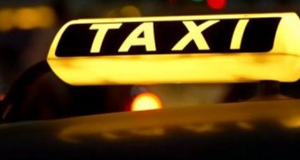 Παραμένουν απλήρωτοι οι ιδιοκτήτες ταξί στη Φιλιππιάδα-Κανονικά τα δρομολόγια μέσα στις Πανελλήνιες