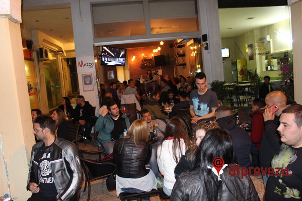 Ένας χρόνος  Mezzo Café – «Ζεστή» βραδιά σε «ζεστό» μαγαζί (photo+vid)