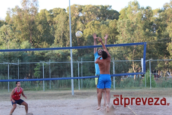 «Σαρώνουν» οι Πρεβεζάνοι στο Κ19 του Beach Volley στο Allou! Fun Park- Προκρίθηκαν όλοι στα προημιτελικά