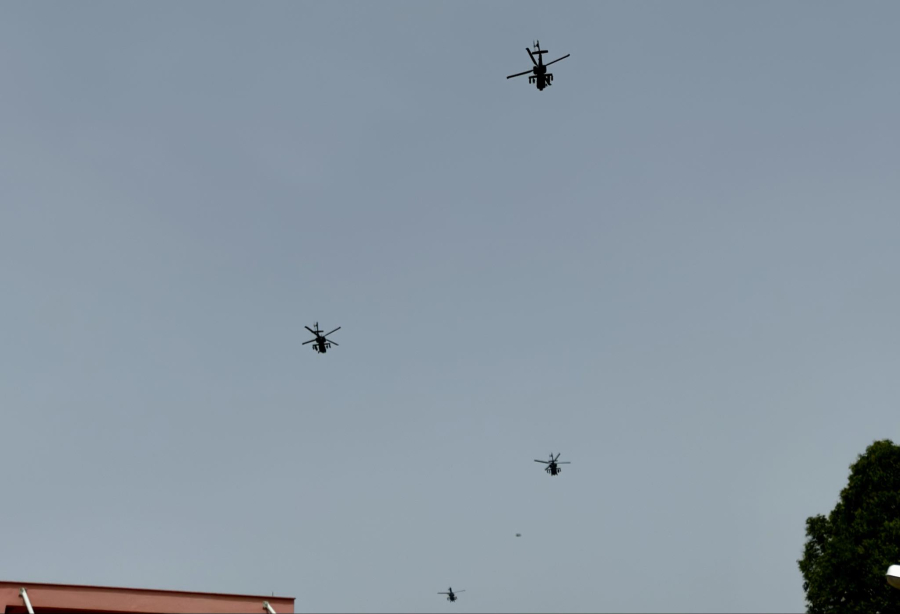 Ελικόπτερα Apache στον ουρανό της Πρέβεζας