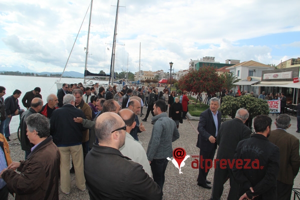 Εκδηλώσεις στην Πρέβεζα για την Εργατική Πρωτομαγιά – Πορεία από το ΠΑΜΕ και εκδήλωση στο μνημείο του Κάππα (photo)