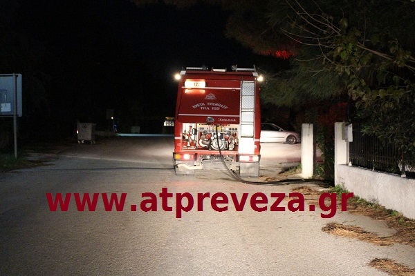 Πρωτοχρονιά στο καθήκον για πλήρωμα οχήματος της Π.Υ. Πρέβεζας (photo)