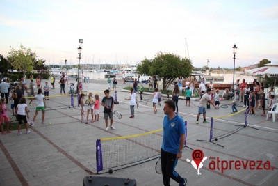 Street tennis στην παραλία της Πρέβεζας!