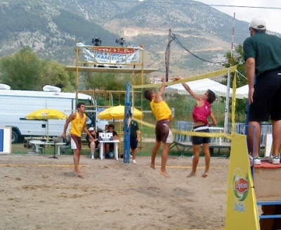 Στη «μάχη» του Πανελληνίου Πρωταθλήματος Beach Volley Εφήβων-Νεανίδων (Κ20) ρίχνονται δυο Πρεβεζάνοι