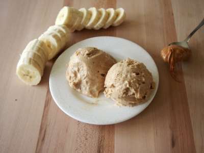 Παγωτολατρεία στο Praline με special γεύση φυστικοβούτυρο
