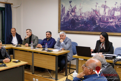 Εκκωφαντική σιωπή από τη δημοτική αρχή για Καχριμάνη, λύματα και Μονολίθι