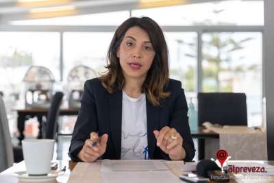 Στέλλα Βαρτελάτου: &quot;Είναι εφικτό το ΠΑΣΟΚ να κερδίσει την έδρα στο Νομό Πρέβεζας&quot; - Τις προτεραιότητες του ΠΑΣΟΚ-ΚΙΝΑΛ για το Νομό Πρέβεζας παρουσίασε η υποψήφια βουλευτής