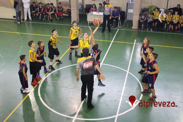 Το μέλλον του πρεβεζάνικου μπάσκετ χειροκροτήθηκε στο κλειστό γυμναστήριο του Καναλακίου (photo)