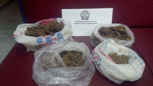 Συλλήψεις σε Άρτα και Πρέβεζα για ναρκωτικά (photo)