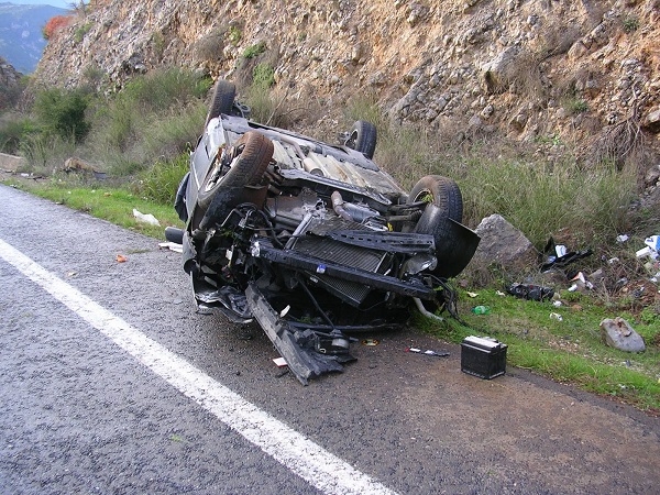 Αυτοκίνητο έπεσε σε χαντάκι στον Κερασώνα Πρέβεζας – Ένας νεκρός/τρεις τραυματίες ο θλιβερός απολογισμός