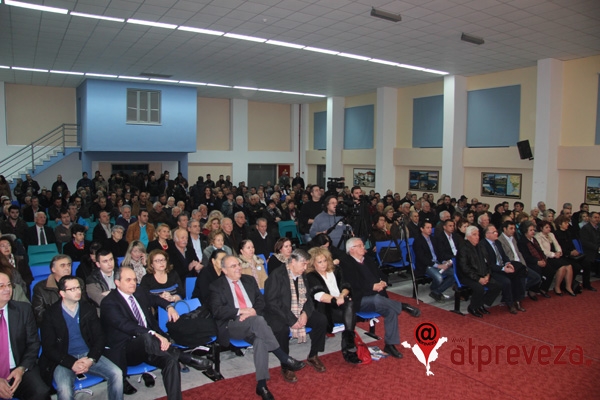 Στην Πρέβεζα έπεσε η αυλαία των προεκλογικών ομιλιών της Νέας Δημοκρατίας(photo+vid)