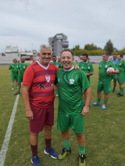 Δύο “Πρεβεζάνοι” βρέθηκαν στη Λάρισα σε μία εξαιρετική πρωτοβουλία βετεράνων ποδοσφαιριστών (pics)