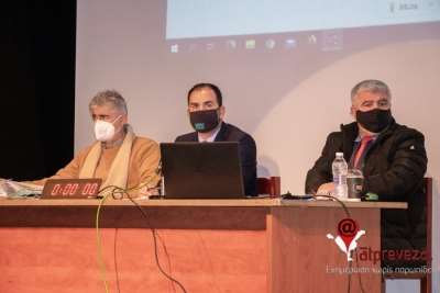 Πολιτικό “άδειασμα” στον Δήμαρχο Πρέβεζας από τον εντεταλμένο σύμβουλο αθλητισμού Δημήτρη Καραμανίδη για το Κολυμβητήριο