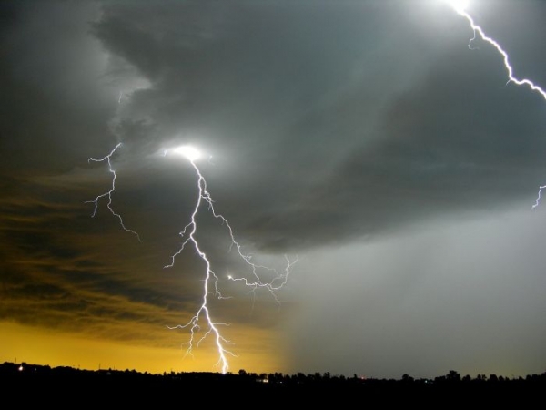 Βροχές και καταιγίδες προβλέπει η ΕΜΥ για τα Θεοφάνεια