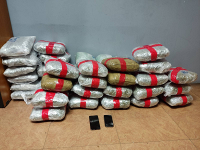 Πάνω από 50 κιλά ακατέργαστης κάνναβης κατασχέθηκαν από το Τμήμα Δίωξης Ναρκωτικών της Υποδιεύθυνσης Ασφάλειας Ιωαννίνων