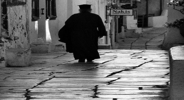 Σπείρα απατεώνων εξαπατούσε ιερείς στο Νομό Πρέβεζας- Απέσπασαν χιλιάδες ευρώ