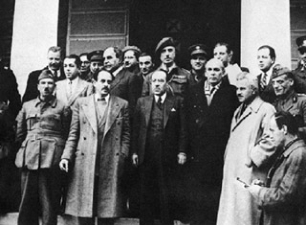 Στις 12 Φεβρουαρίου 1945 υπογράφεται η Συμφωνία της Βάρκιζας