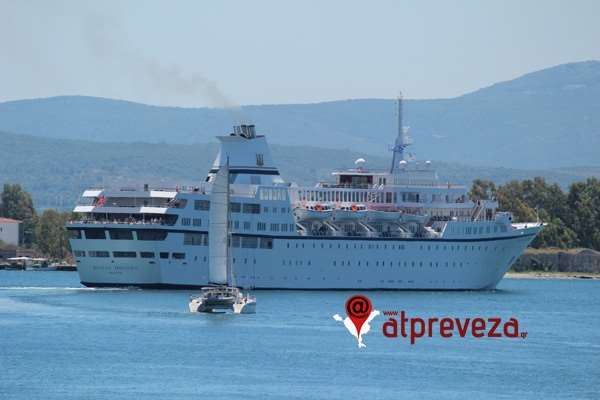 Στο Λιμάνι της Πρέβεζας το "Aegean Odyssey" με 498 επιβάτες