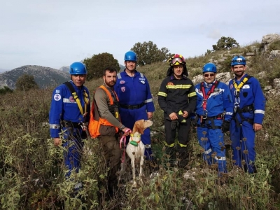 Επιχείρηση διάσωσης σκύλου από τη ΛΕΚ Ν. Πρέβεζας