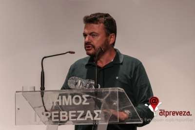 Κώστας Κύρλας: “Τους επιχειρηματίες που προσπαθούν στην πλάτη αυτού του λαού να βγάλουν ένα σωρό λεφτά, τους έχετε βάλει κάτω από τις φτερούγες σας κε Δήμαρχε”