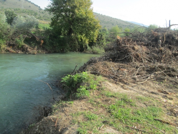 Ξεκίνησαν οι εργασίες καθαρισμού στο Λούρο ποταμό 