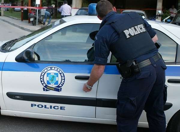 Συνελήφθη στην Πρέβεζα διακινητής μεταναστών