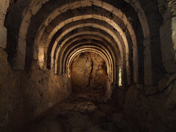 Διαψεύδει τα δημοσιεύματα για τη λειτουργία του Νεκρομαντείου η ΛΓ’ Εφορεία Αρχαιοτήτων 