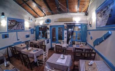 Η ψαροταβέρνα «Το Κοχύλι» σας εύχεται Καλό Πάσχα και σας περιμένει καθημερινά!