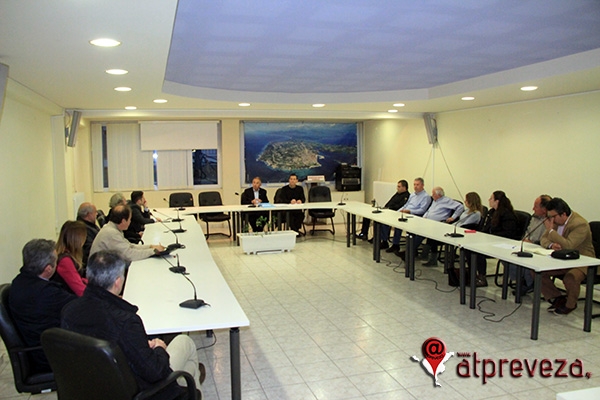 Η Π.Ε. Πρέβεζας συμμετέχει στο «Let&#039;s do it Greece 2016»-Πραγματοποιήθηκε ευρεία σύσκεψη για το συντονισμό και την προετοιμασία των δράσεων