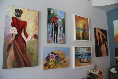 Έκθεση ζωγραφικής της Κωνσταντίνας Δράκου στο Art Cafe Μποτίλια στο Πέλαγο (photo)