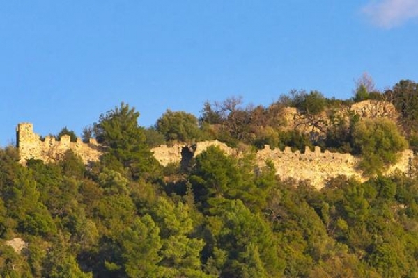 ΑΠΟΚΛΕΙΣΤΙΚΟ: Το Υπουργείο Πολιτισμού ΠΘ σχεδιάζει την αξιοποίηση του κάστρου της Ρινιάσας και των λοιπών κάστρων του Ν. Πρέβεζας 