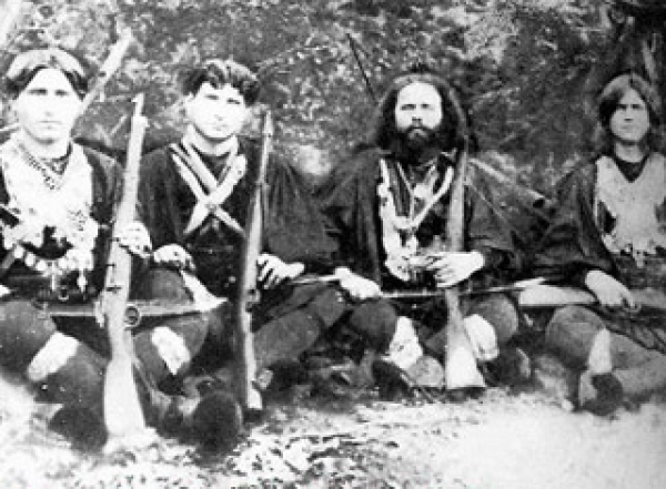 Στις 9 Απριλίου 1870 οι Αρβανιτάκηδες σφάγιασαν στο Δήλεσι τους ξένους ομήρους