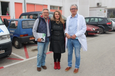 Περιοδεία στο Νοσοκομείο Πρέβεζας πραγματοποίησαν οι υποψήφιοι βουλευτές του ΣΥΡΙΖΑ-ΠΣ Μαρία Μάρκου και Πάνος Λελοβίτης (pics)