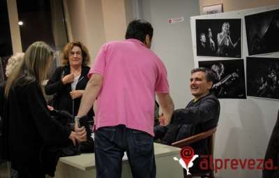 Σε ρυθμούς... jazz o Υπουργός Οικονομικών Ευκλείδης Τσακαλώτος