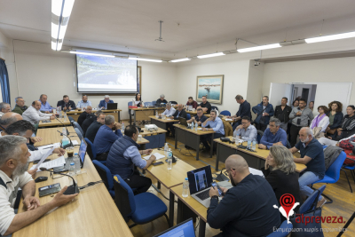 Τραγική και επικίνδυνη για τους κατοίκους η κατάσταση στην πλατεία της Νέας Σαμψούντας