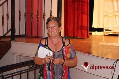 Δεν έλειψαν και οι «μπηχτές»...