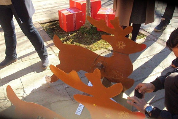 Οι μαθητές του 1ου ΕΠΑΛ Πρέβεζας έβαλαν τη δική τους πινελιά στο Χριστουγεννιάτικο Χωριό 