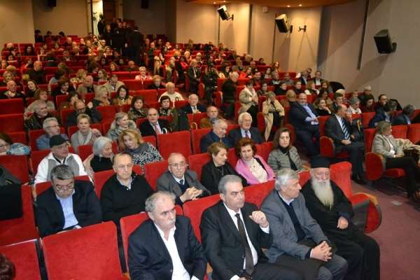 Παρουσιάστηκε το βιβλίο του Σπύρου Σουμαλεύρη με τίτλο "Ευεργέτες και Δωρητές της Πρέβεζας"