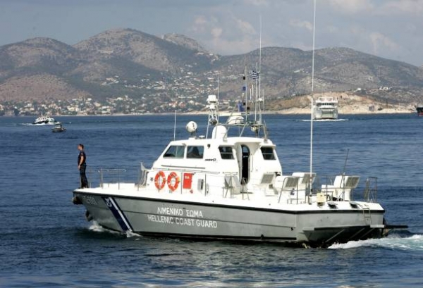 Συντονισμένη επιχείρηση του Λιμενικού το απόγευμα της Τετάρτης – Σκάφος βυθίστηκε στη Λυγιά