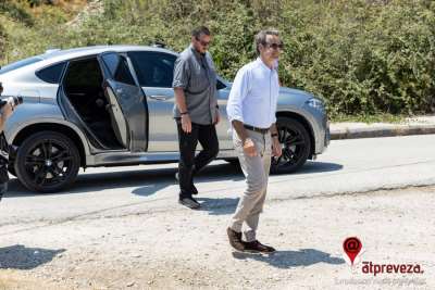 ΣΥΡΙΖΑ Πρέβεζας για τις προσαγωγές νεαρών κατά την επίσκεψη Μητσοτάκη: "Η Δεξιά ήταν και παραμένει Δεξιά όσο κι αν προσπαθεί να φτιασιδωθεί"