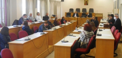 Σύσκεψη στην Περιφέρεια για την εφαρμογή των μέτρων  πρόληψης και αντιμετώπισης του κορωνοϊού