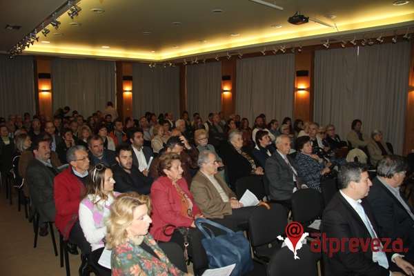 «Κάτω τα χέρια από την Κυανή Ακτή» - Έργο τσιμέντου, προχειρότητα, παρατυπίες, ανυπαρξία ταυτότητας... (photo+video)